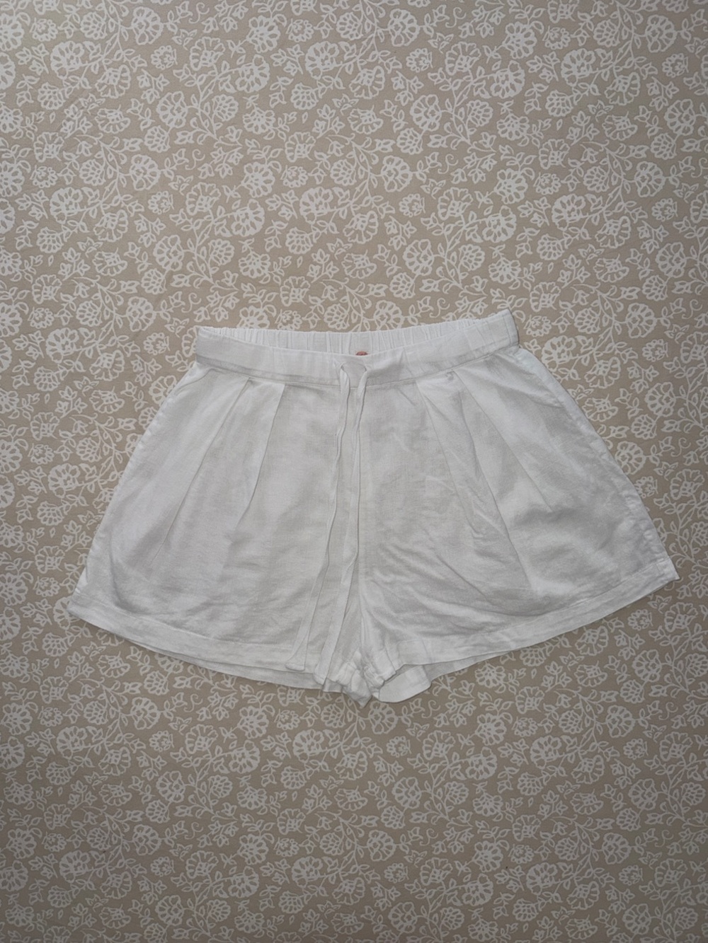 Eberjey White Linen Blend Relaxed Shorts